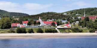 Visit Tadoussac and its surroundings