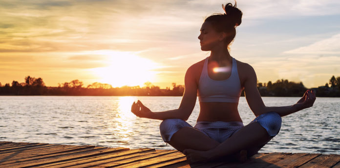 Learn how to meditate with these 6 French wellness blogs